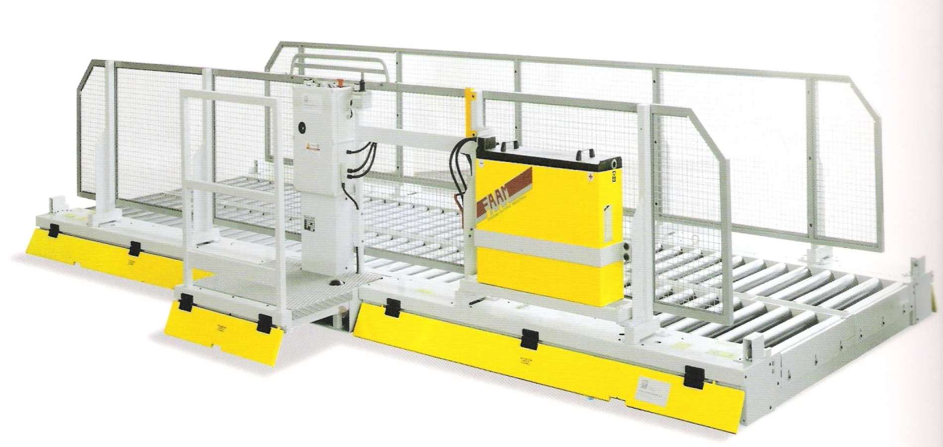 Carrelli motorizzati, navette con o senza uomo a bordo, navette a batteria